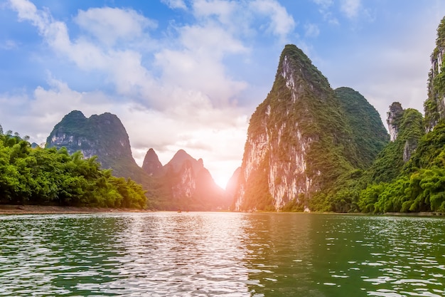 有道翻译下载版本怎么选？最新版安装攻略2025年 一